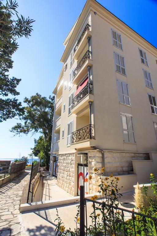Luxbeachfront Petrovac Exterior foto